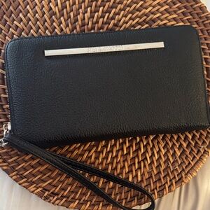 Steve Madden Black Leather Wristlet